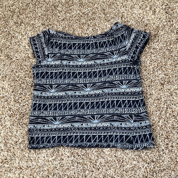 BDG (Urban Outfitters) pattern tee - medium - Picture 3 of 3